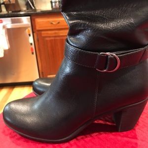 Ladies Boots